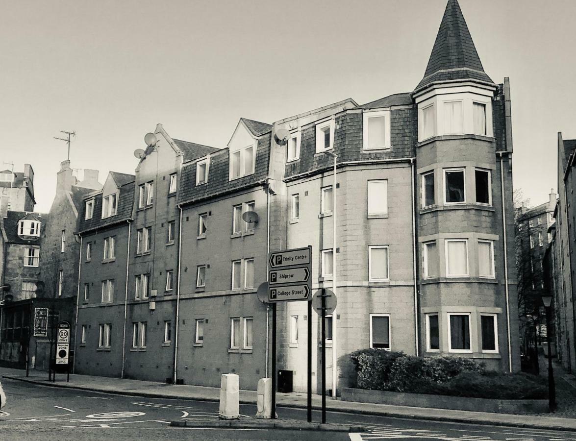 Central Spacious 2 Bedroom By Union Square Free Parking Aberdeen Eksteriør billede