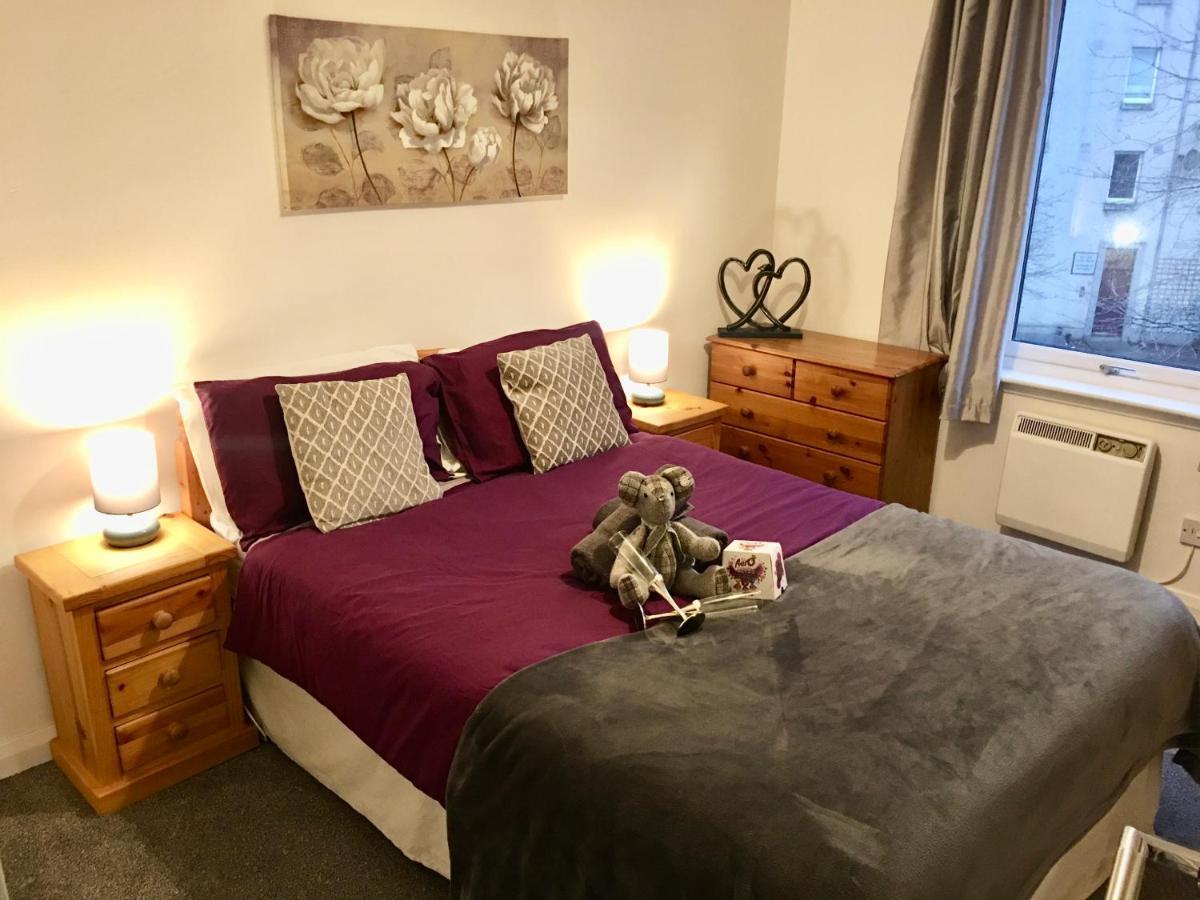 Central Spacious 2 Bedroom By Union Square Free Parking Aberdeen Eksteriør billede