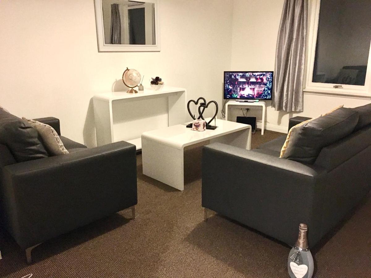 Central Spacious 2 Bedroom By Union Square Free Parking Aberdeen Eksteriør billede